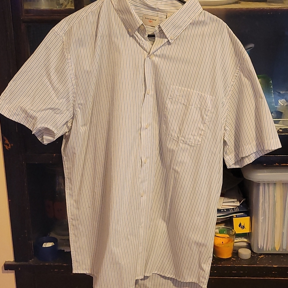 Dockers shirt